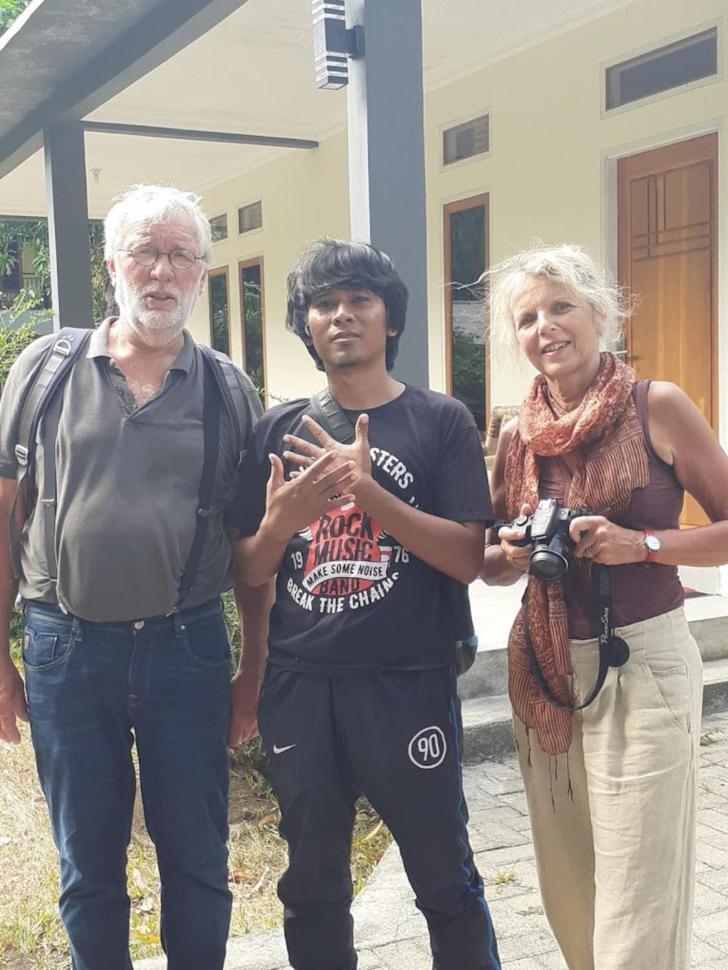 ホテル Tangkoko Macaca Rinondoran エクステリア 写真